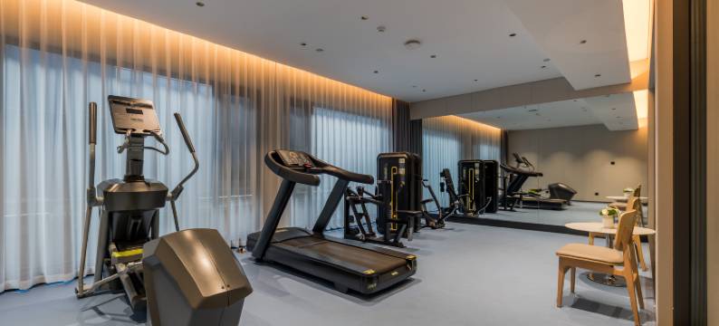 建国·铂萃酒店(铜陵站万达广场店)图片