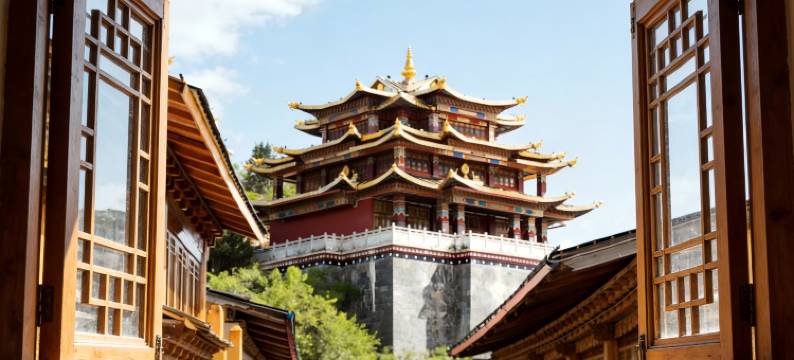 赞言丨月映梵居・ZENITH・静奢智能供氧暖居(独克宗古城大佛寺店)图片