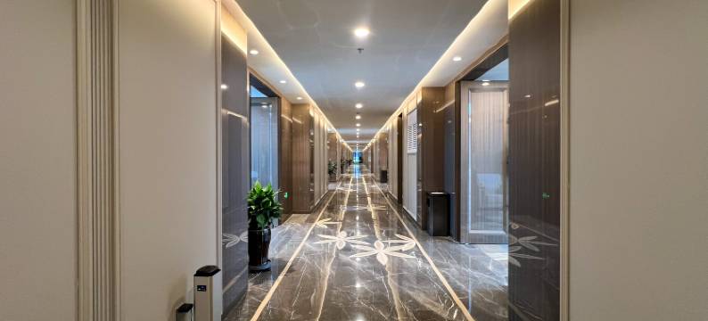 鄂尔多斯洲皇假日酒店(康巴什区政府店)图片