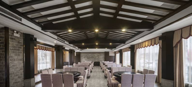 龙山洞庭郡大酒店(里耶古城店)图片