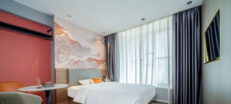 柏莱斯酒店(娄底新化站店)图片