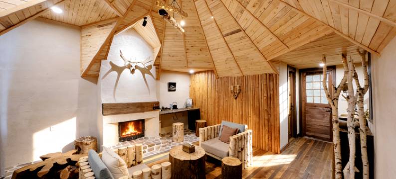 满归岭上花开民宿图片