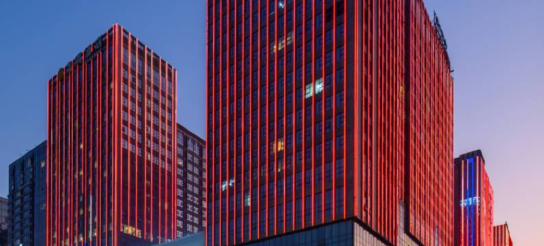 贵阳圣鑫酒店(贵阳龙洞堡国际机场砂之船奥特莱斯店)图片