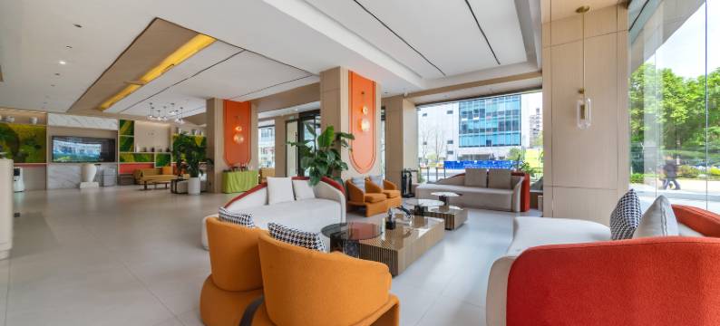 森林之巅电竞酒店(广州宝能演艺中心萝岗地铁站店)图片