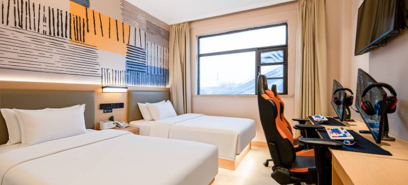 宜洋商务电竞酒店(雅顿店)图片