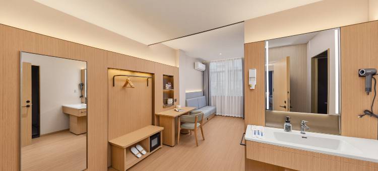 美季云酒店(镇江江苏大学店)图片