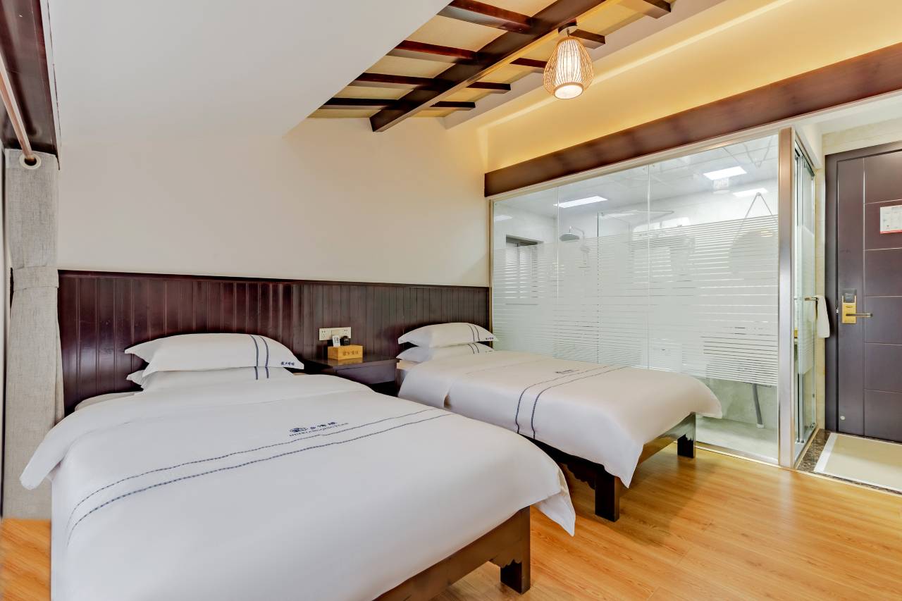 泾县徽乡情缘民宿(桃花潭风景区店)图片