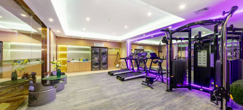 深圳前海假日酒店(宝安兴东地铁站店)图片