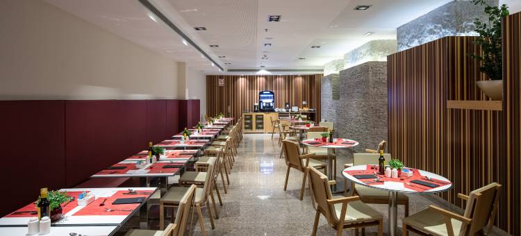 加泰罗尼亚广场市长酒店(Catalonia Plaza Mayor)图片