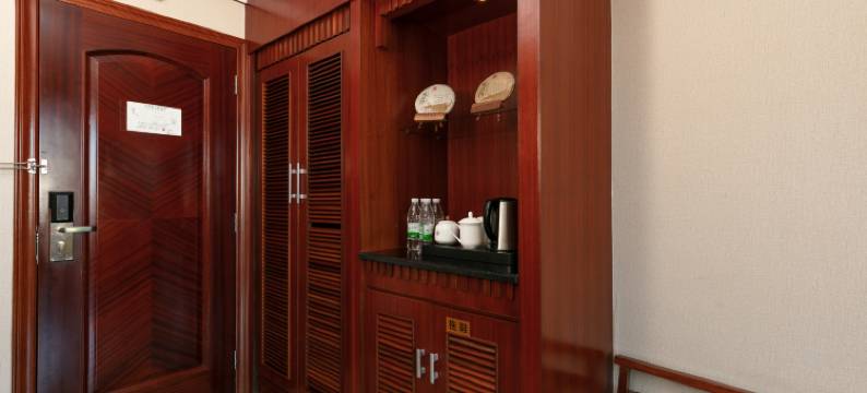 普洱建华酒店(思茅区悦城时光里购物公园店)图片