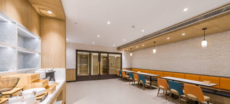 汉庭酒店(西安太华南路含元殿地铁站店)图片