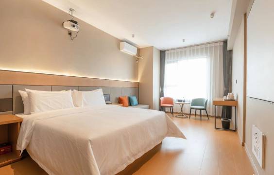 瑞咖激光酒店(平顶山火车站店)