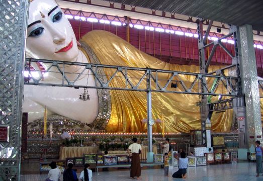 Hotel Grand Vista Hotel Overview