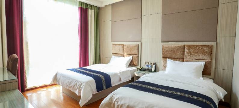 人和精品时尚酒店(郑州上街区政府店)图片