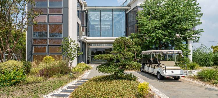 昆山拾柒·隐书香府邸酒店图片