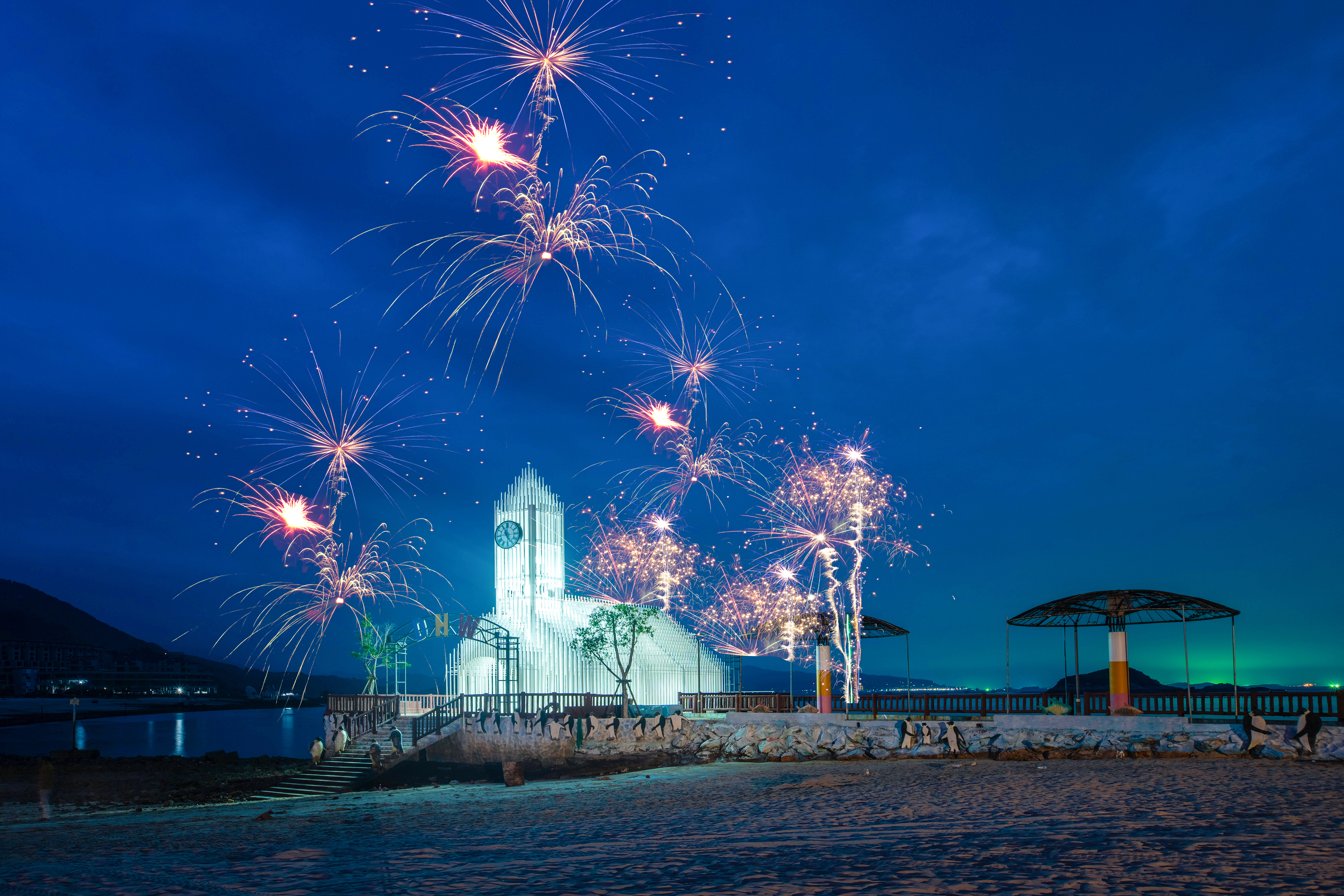 Dinghaiwan Ruolin Hotel Over view