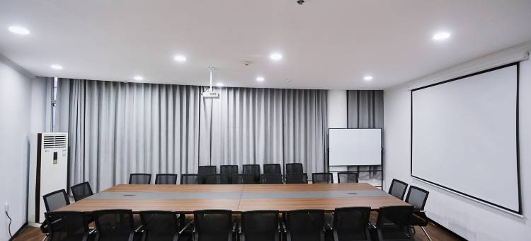 速8精选酒店(东明汽车站五四路店)图片