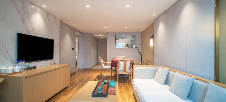 贵阳筑美盛酒店(观山湖区诚信路地铁站店)图片