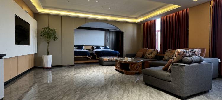 河南蒙古自治县季朵酒店图片