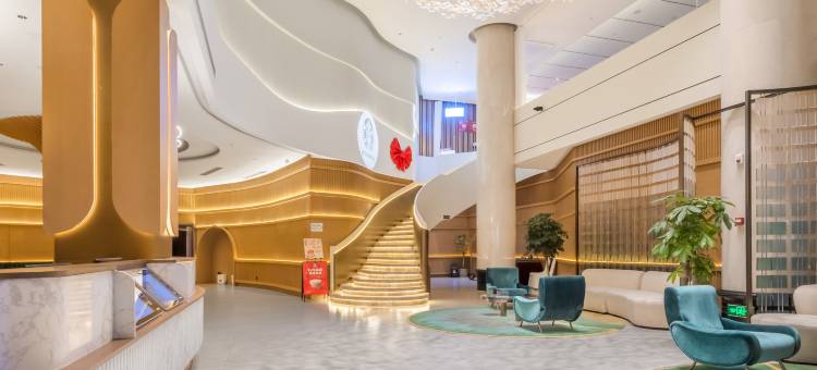 尖峰·奢电竞酒店(重庆万州万达广场店)图片