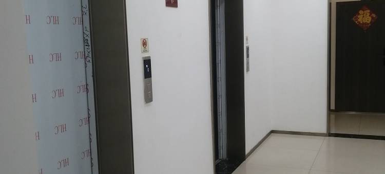 扬州乐次元影院民宿(蜀岗万达店)图片