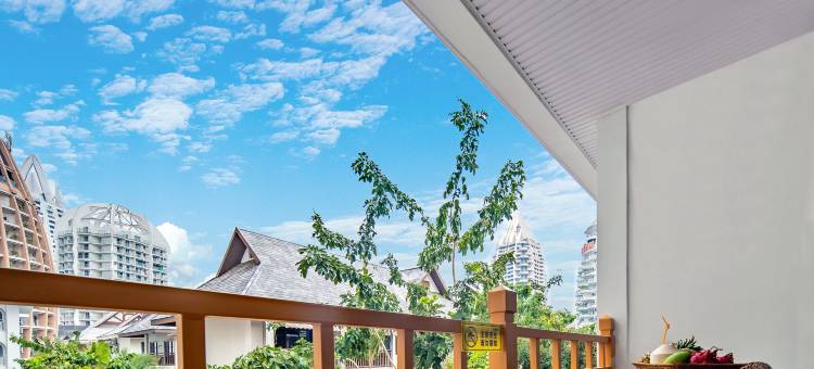 西双版纳天美殊轻奢酒店(告庄西双景星光夜市店)图片