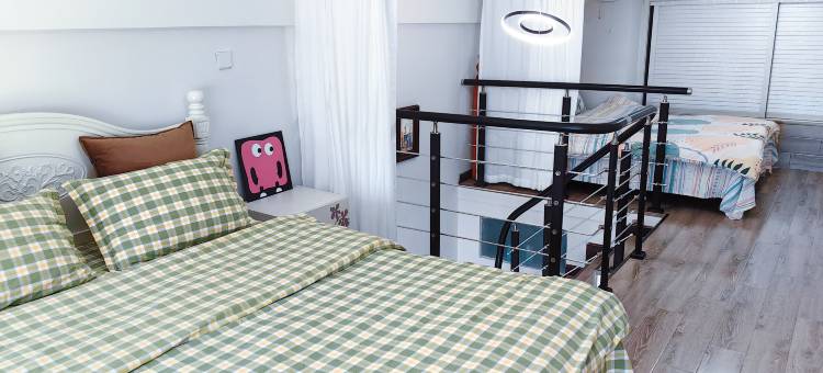 烟台·小贰家｜TheBeautyofTheEast复式Loft民宿(迎春大街店)图片