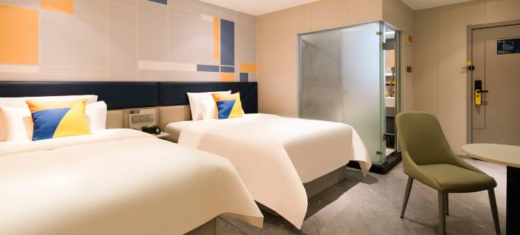 7天酒店(南京火车站新模范马路地铁站店)图片