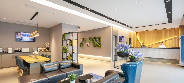 如家商旅酒店(衢州火车站万达广场店)图片