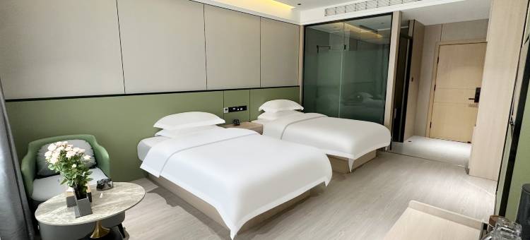 西盟龙裕大酒店图片