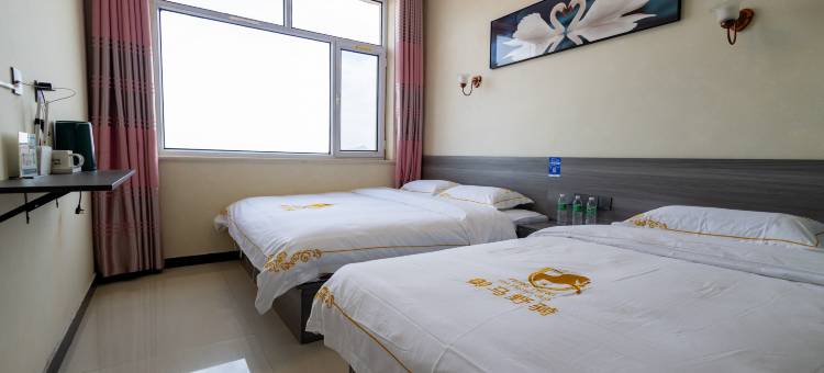 985御马野骑俱乐部酒店图片