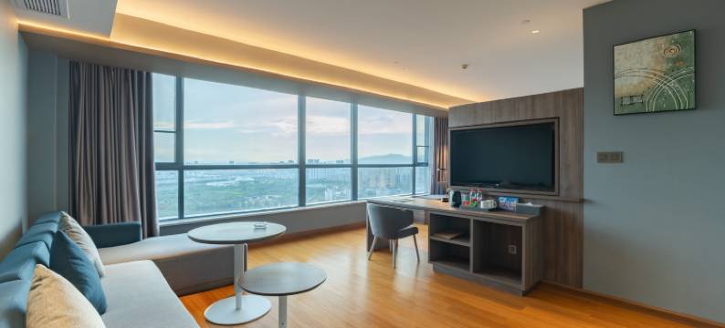 黄山歙县兰信大酒店(徽州古城城许路游客中心店)图片