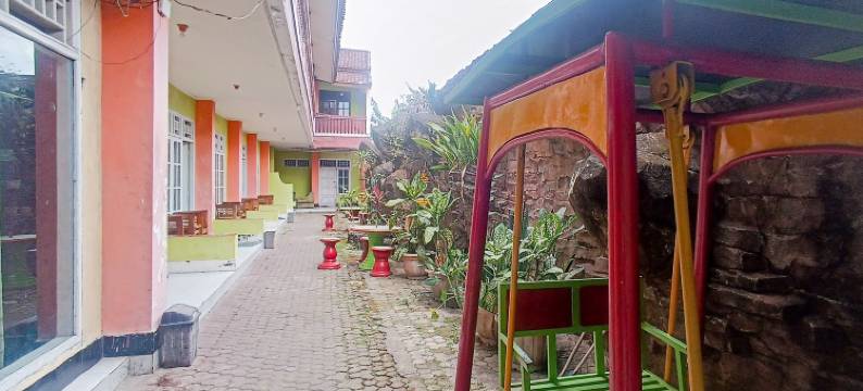 Hotel O 迪恩达哈尤靠近塔斯图拉广场(Hotel Dienda Hayu)图片