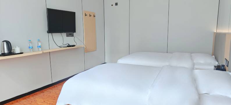 鸿鑫酒店(广元高铁站店)图片