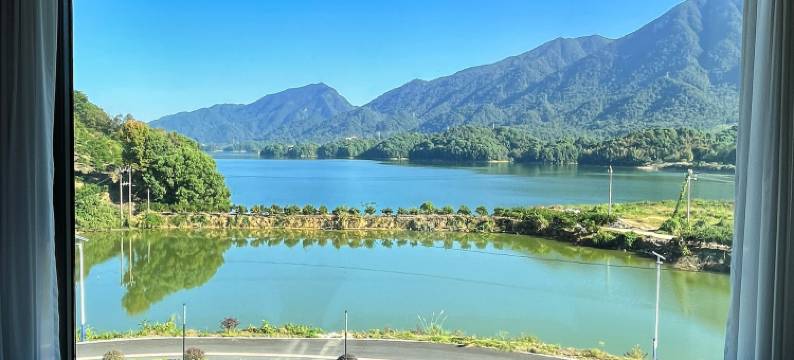 庐山西海观湖山庄图片