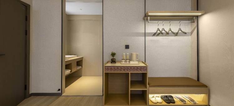 SERENE·亦间酒店(黔西市政府高铁站店)图片