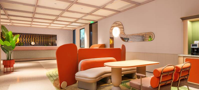 桔子酒店(重庆李子坝牛角沱地铁站店)图片