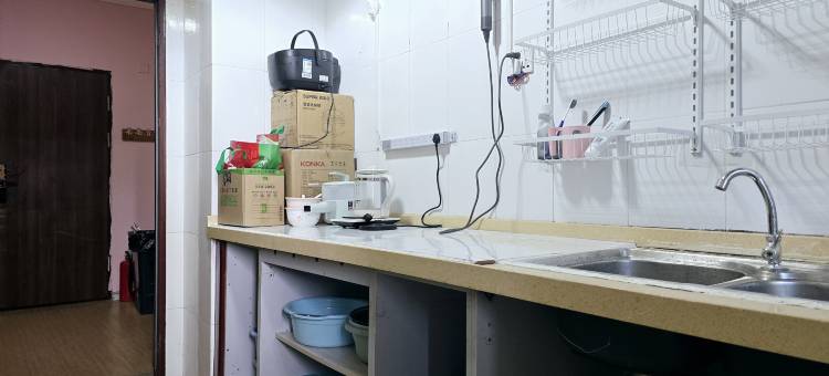 海适青年公寓(宝体地铁站宝安中心店)图片