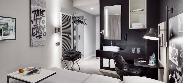 图特林根莱嘎尔快捷民宿(LEGERE EXPRESS Tuttlingen)图片