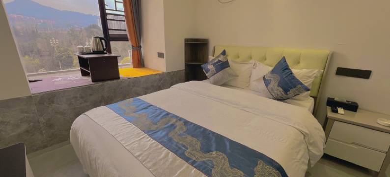 好源来宾馆(大方店)图片