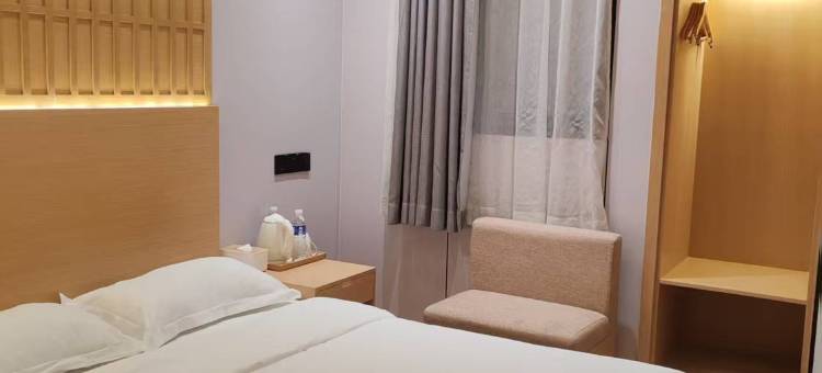 Zsmart智尚酒店(上海五角场长海医院店)图片