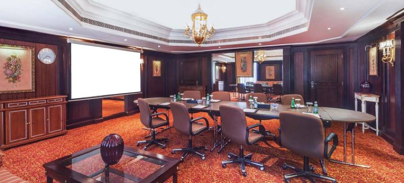 千禧广场市中心套房酒店(Millennium Plaza Downtown Suites Dubai)图片