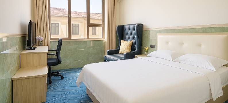 连江汀枫假日酒店(贵安欢乐水世界店)图片