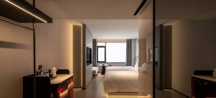 万墨VANMO酒店(五一广场贺龙体育馆店)图片