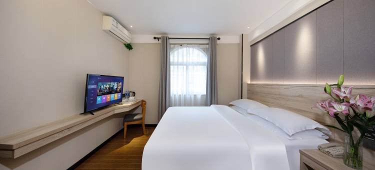 文星酒店(广州华南师范大学石牌校区华景路地铁站店)图片