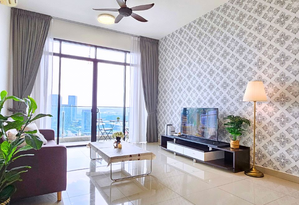 Conezion Homestay Near IOI City Mall Putrajaya by Cloud Host Hotel Overview