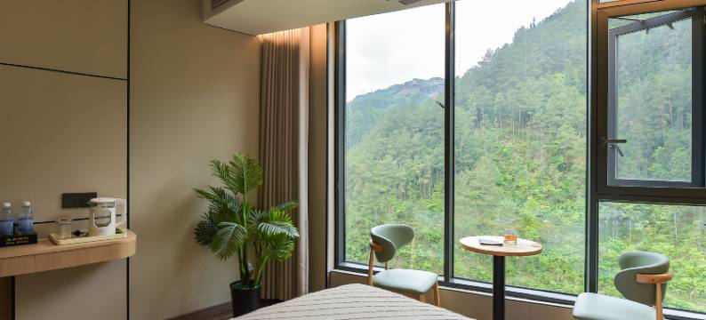 西江千户苗寨爱意观景民宿(观景台店)图片