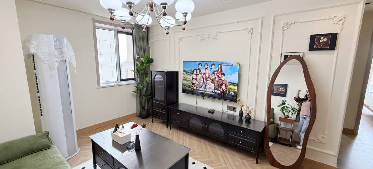 迁安轻奢拾光民宿(东安悦购城店)图片