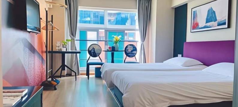 四季阳光主题客栈(三明麒麟山公园店)图片