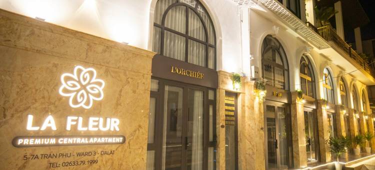 拉弗勒高级中央公寓酒店(La Fleur Premium Central Apartment Hotel)图片